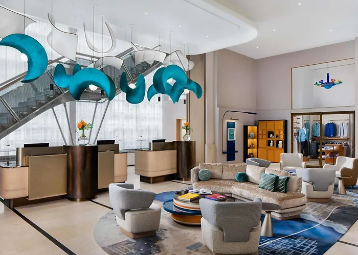 Sofitel Montreal Golden Mile Hotel