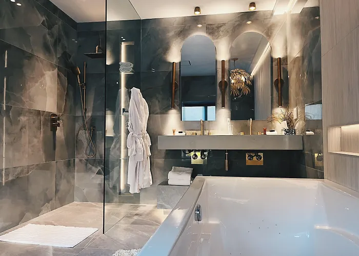 Hotel Kutuma Montreal